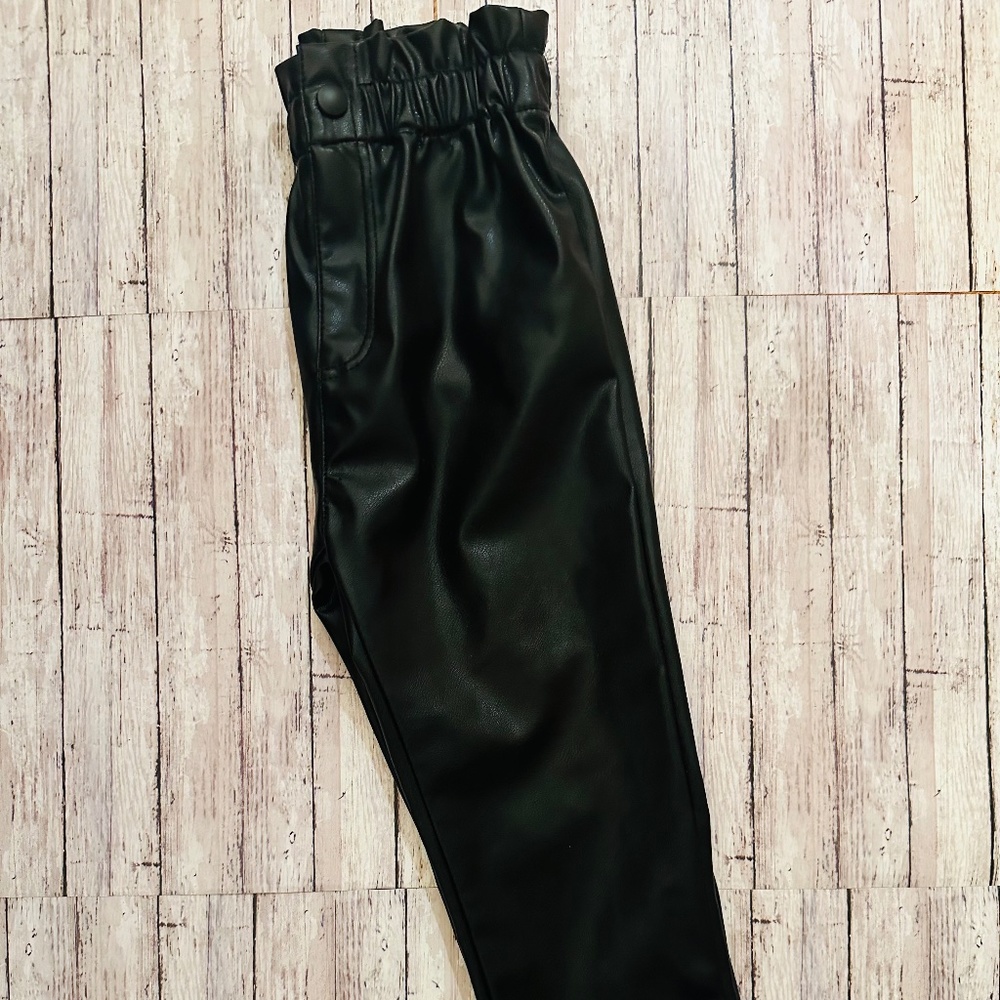 ****ZARA KIDS LEATHER LIKE PANTS***